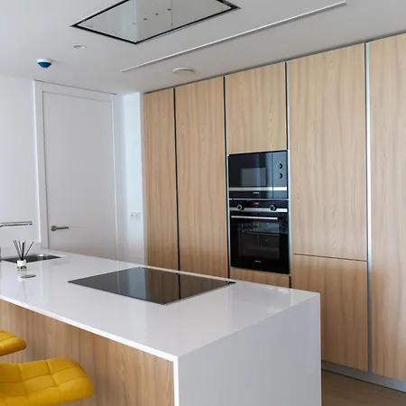 Apartment Elegant 3 Bedroom Next To Santa Clara Golf Marbella