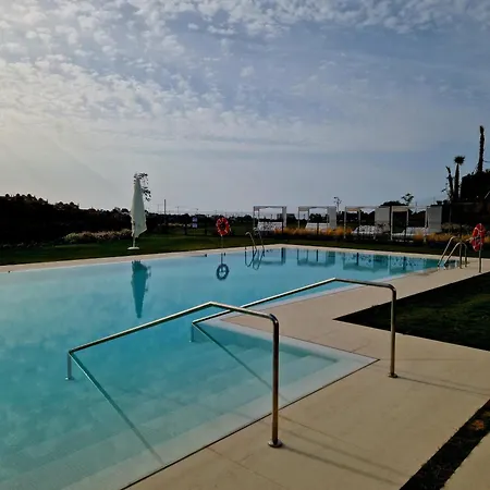 Elegant 3 Bedroom Next To Santa Clara Golf Marbella