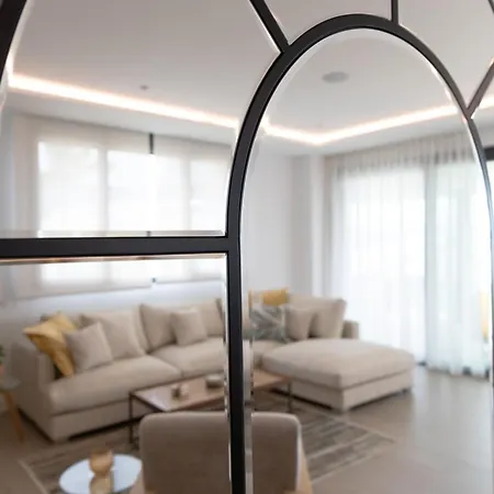 Elegant 3 Bedroom Next To Santa Clara Golf *