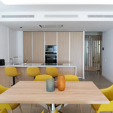 Elegant 3 Bedroom Next To Santa Clara Golf * Marbella