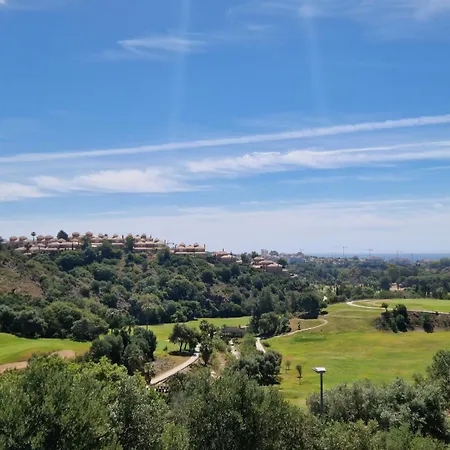 Elegant 3 Bedroom Next To Santa Clara Golf