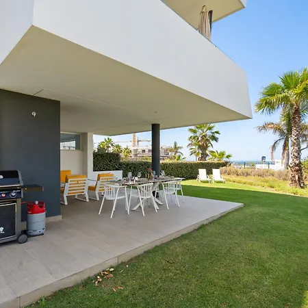 Elegant 3 Bedroom Next To Santa Clara Golf Appartement Marbella