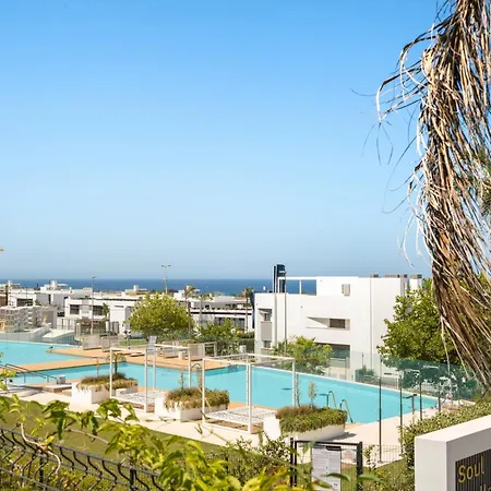 Elegant 3 Bedroom Next To Santa Clara Golf Appartement Marbella