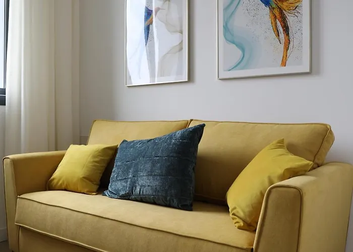 Elegant 3 Bedroom Next To Santa Clara Golf Daire *